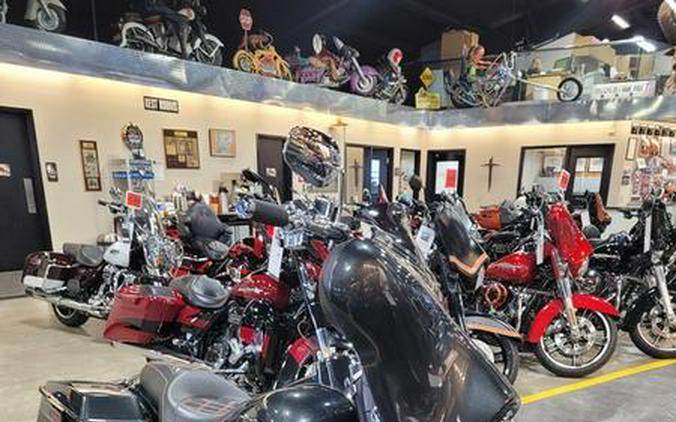 2009 Harley-Davidson® FLHX - Street Glide®