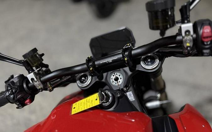 2026 Ducati Streetfighter V2