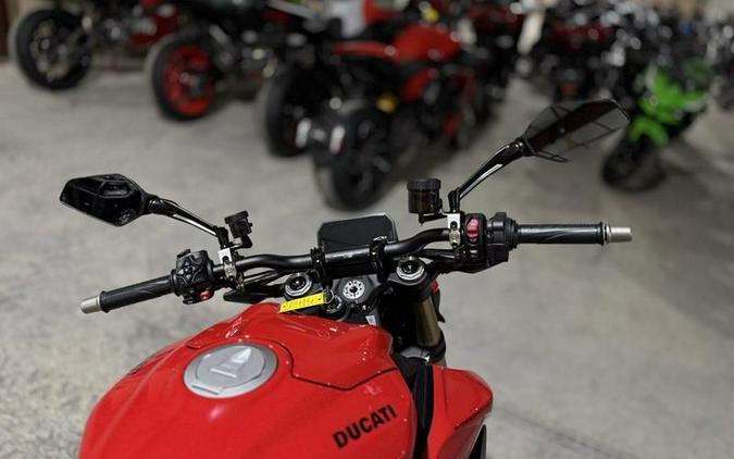 2026 Ducati Streetfighter V2