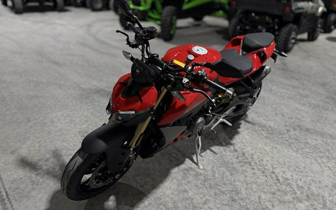 2026 Ducati Streetfighter V2