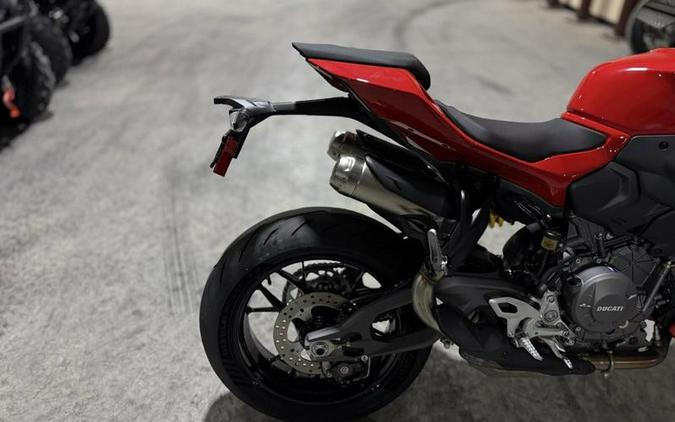 2026 Ducati Streetfighter V2