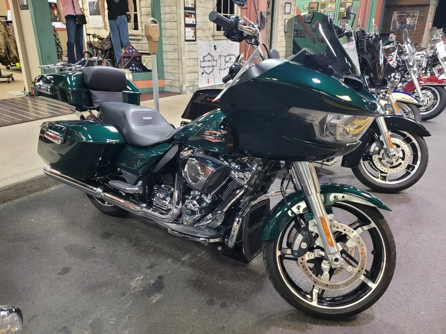 2024 Harley-Davidson® Road Glide® Alpine Green