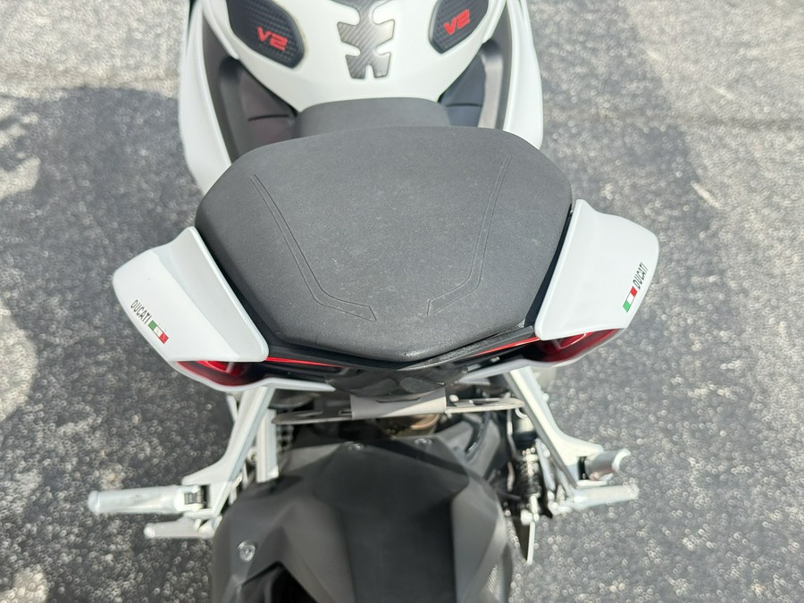 2023 Ducati Panigale V2 Star White Silk livery