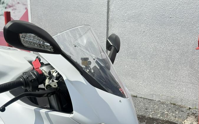 2023 Ducati Panigale V2 Star White Silk livery