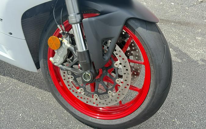 2023 Ducati Panigale V2 Star White Silk livery