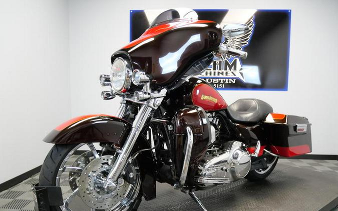 2010 Harley-Davidson® FLHX - Street Glide®