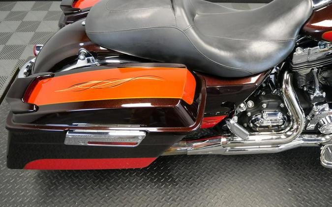 2010 Harley-Davidson® FLHX - Street Glide®