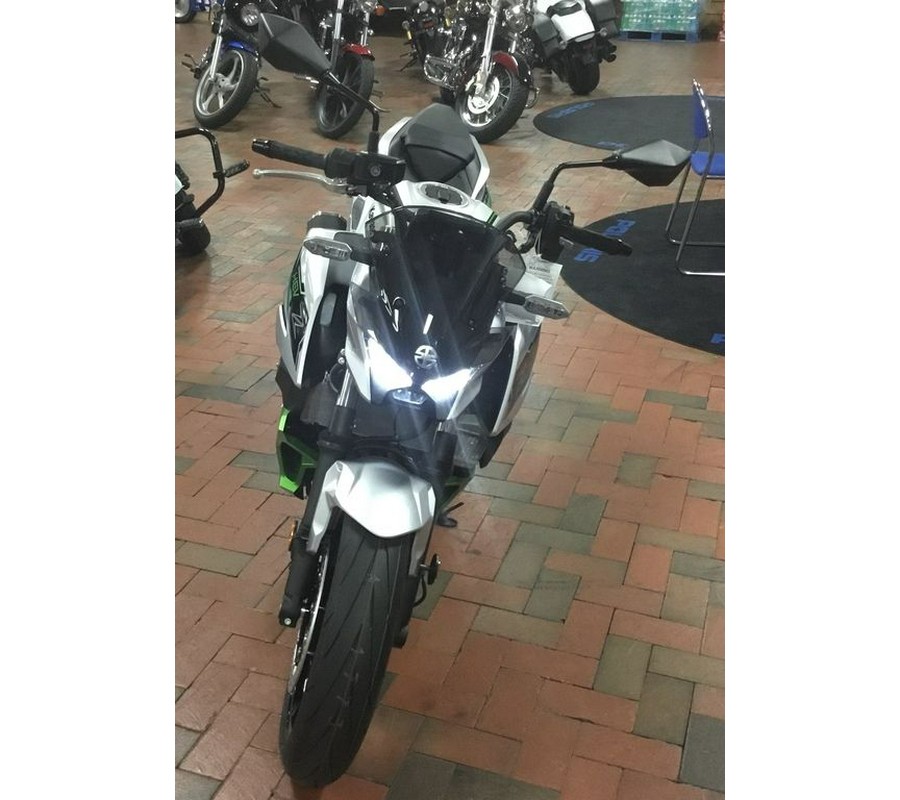 2024 Kawasaki Z7 Hybrid ABS