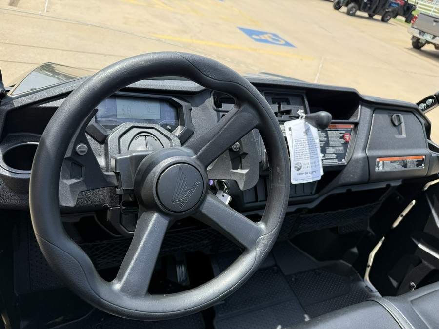 2025 Honda Pioneer 1000 Deluxe