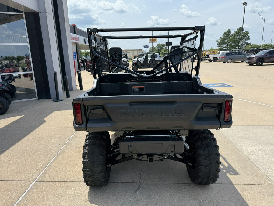 2025 Honda Pioneer 1000 Deluxe
