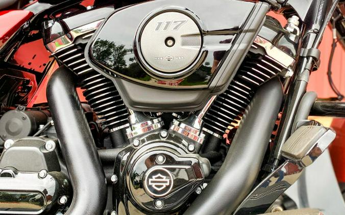 2025 Harley-Davidson® Street Glide® Whiskey Firestorm - Black Finish