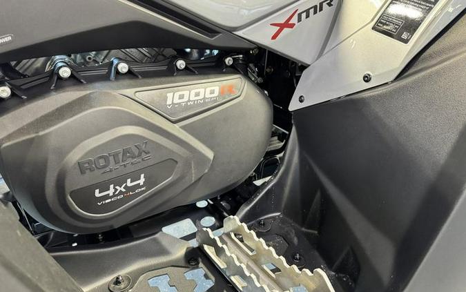 2026 Can-Am® Renegade X mr 1000 R Hyper Silver & Legion Red