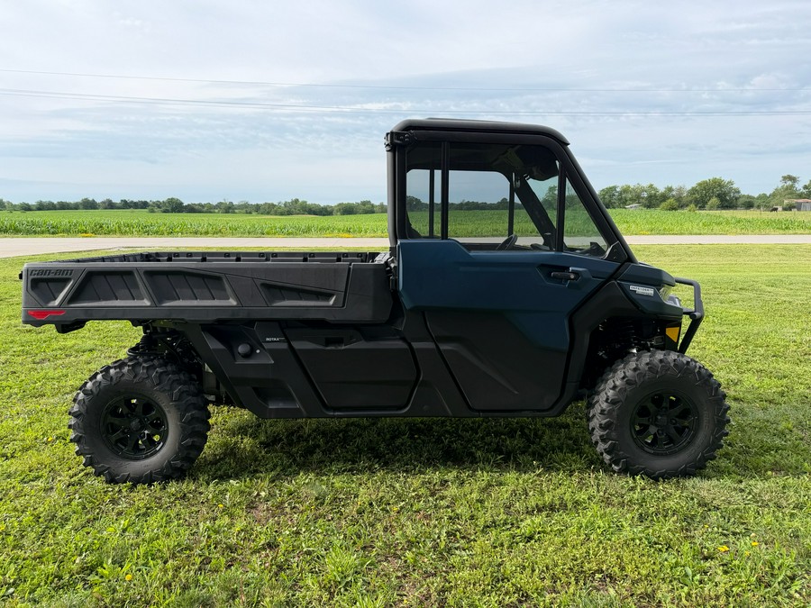 2026 Can-Am Defender PRO Limited