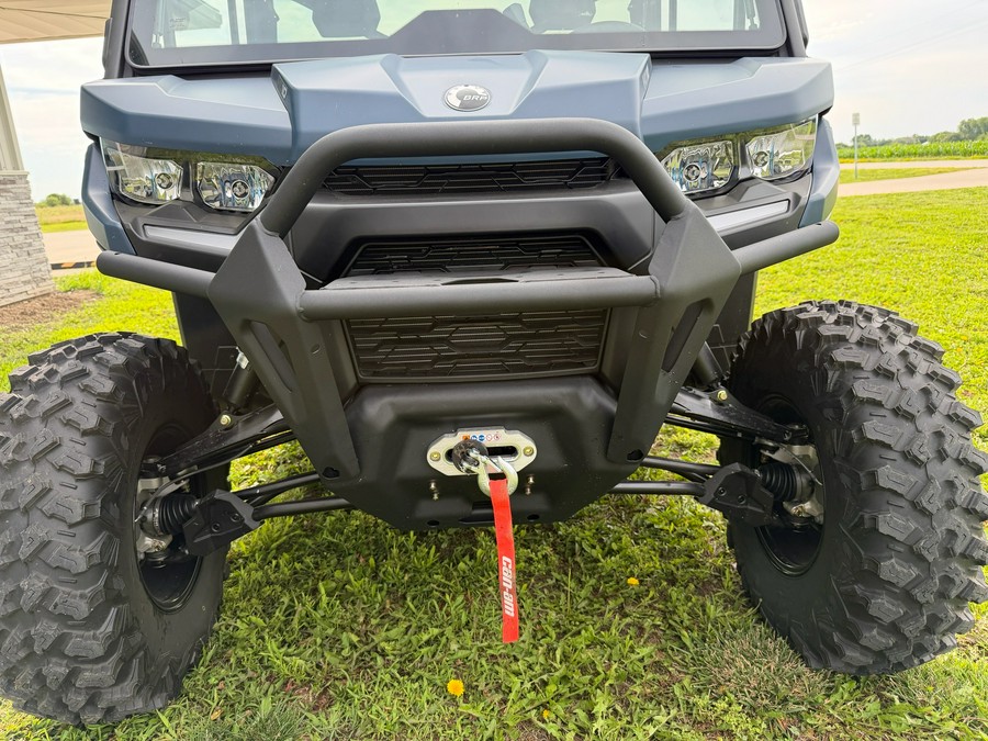 2026 Can-Am Defender PRO Limited