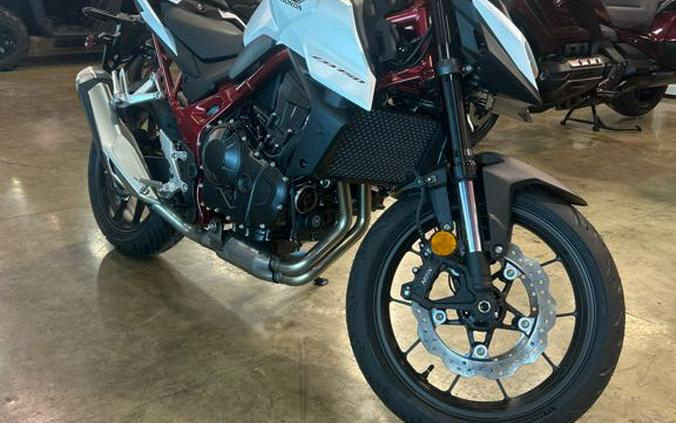 2025 Honda CB750 Hornet Base