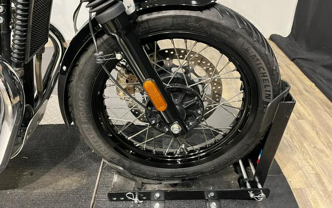 2022 Royal Enfield INT650