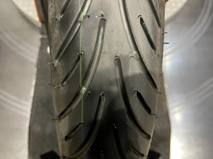 2022 Royal Enfield INT650