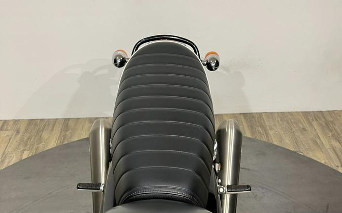 2022 Royal Enfield INT650