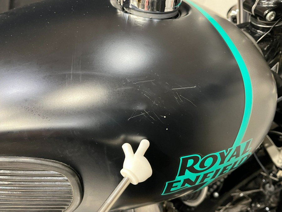 2022 Royal Enfield INT650