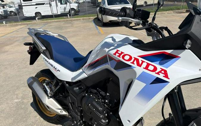 2026 Honda® Transalp E-Clutch