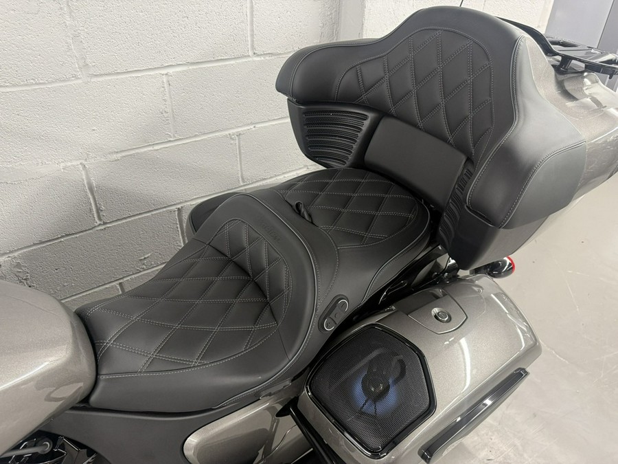2026 Indian PURSUIT DARK HORSE 112 w/PowerBand