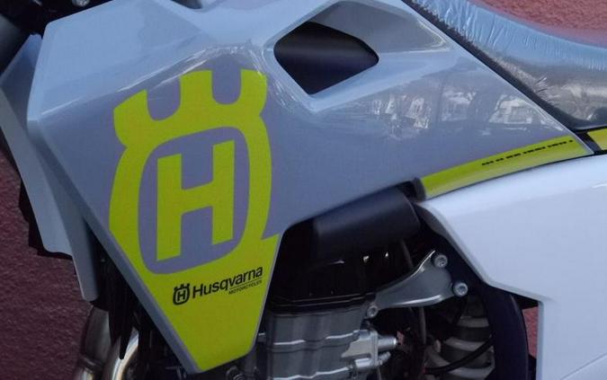 2023 Husqvarna® FS 450