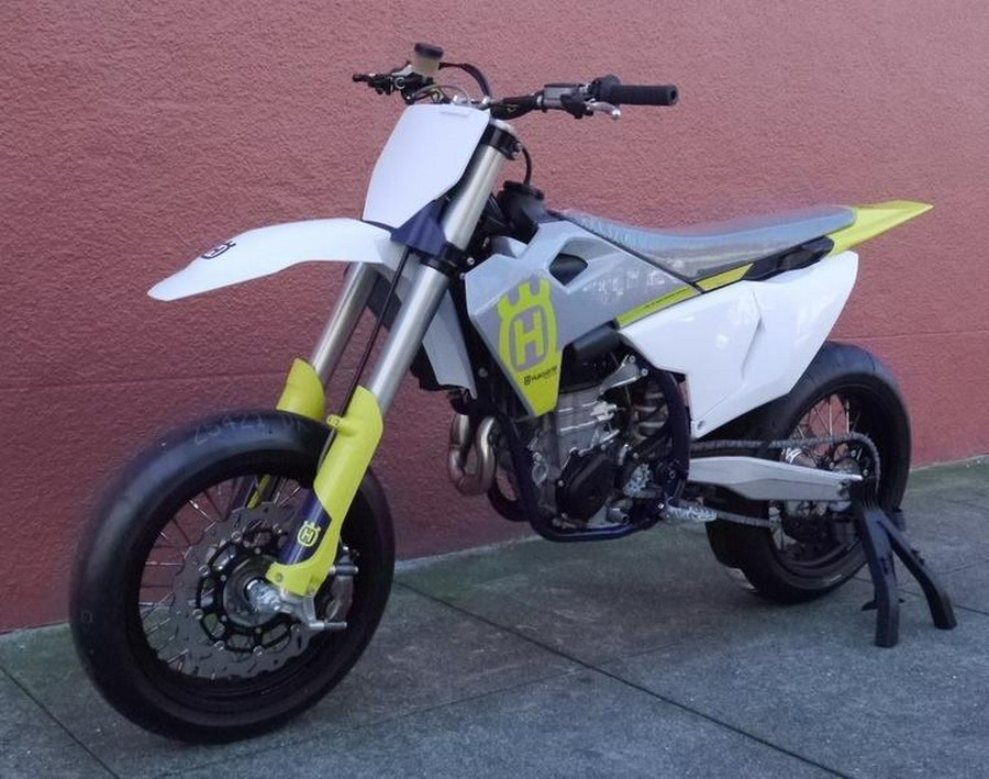 2023 Husqvarna® FS 450