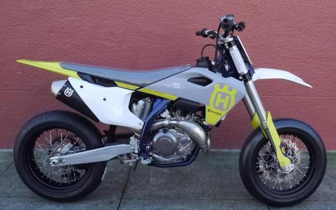 2023 Husqvarna FS 450 First Look [7 Supermoto Fast Facts]