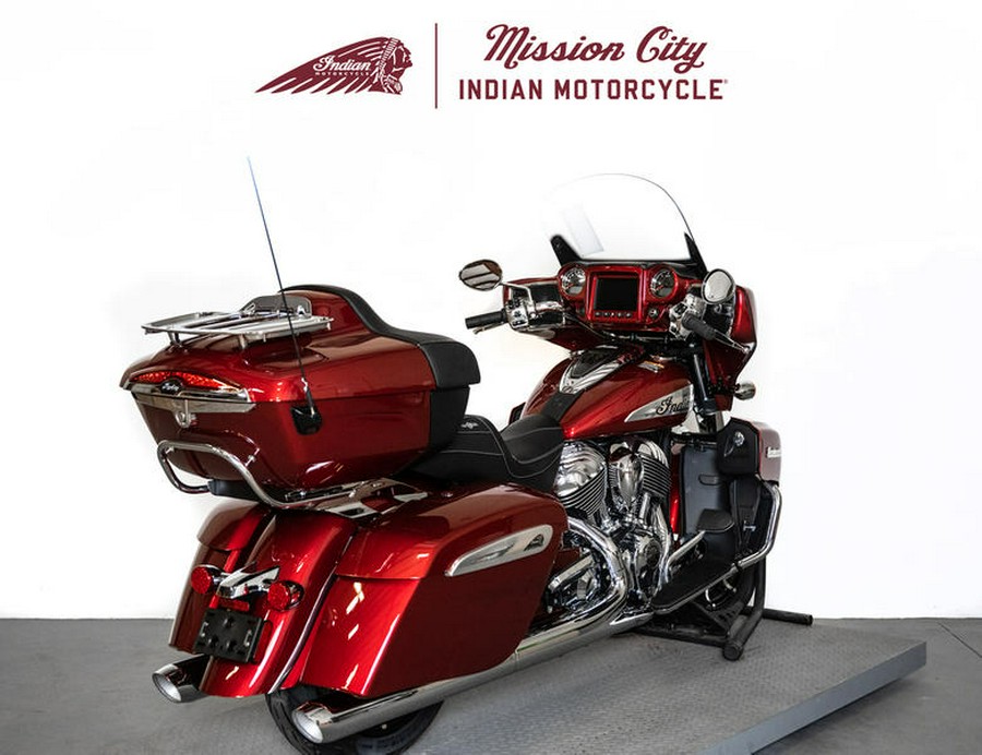 2023 Indian Motorcycle® Roadmaster® Limited Stryker Red Metallic