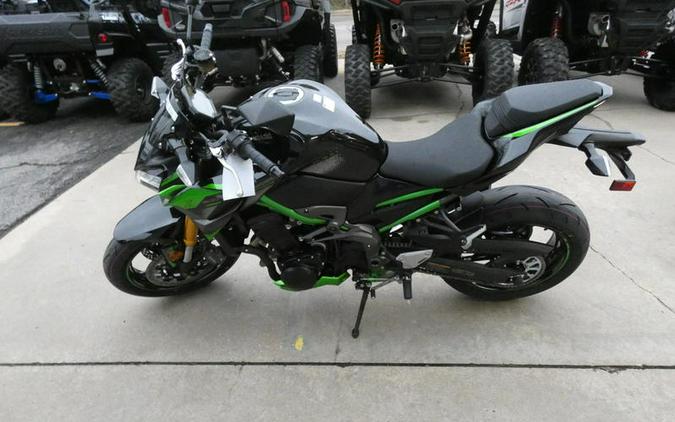 2024 Kawasaki Z900 SE ABS