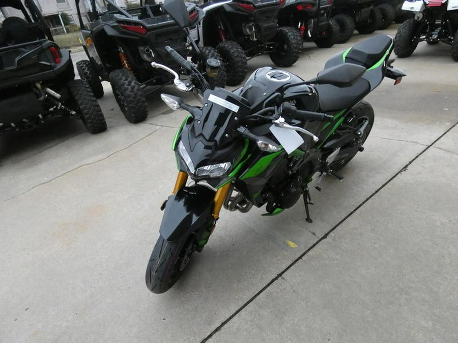 2024 Kawasaki Z900 SE ABS