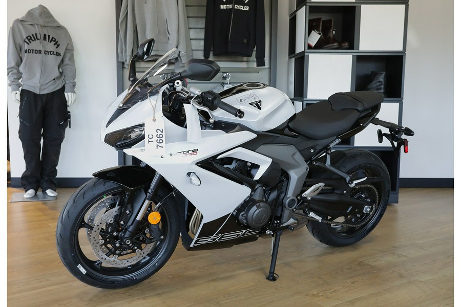 2025 Triumph DAYTONA 660