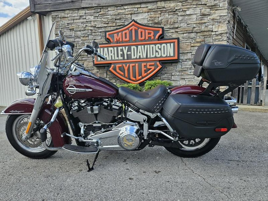 2020 Harley-Davidson® FLHC - Softail® Heritage Classic