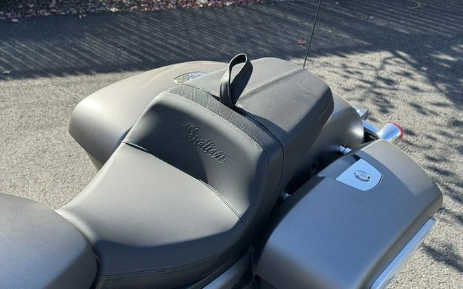 2025 Indian Challenger Heavy Metal Smoke