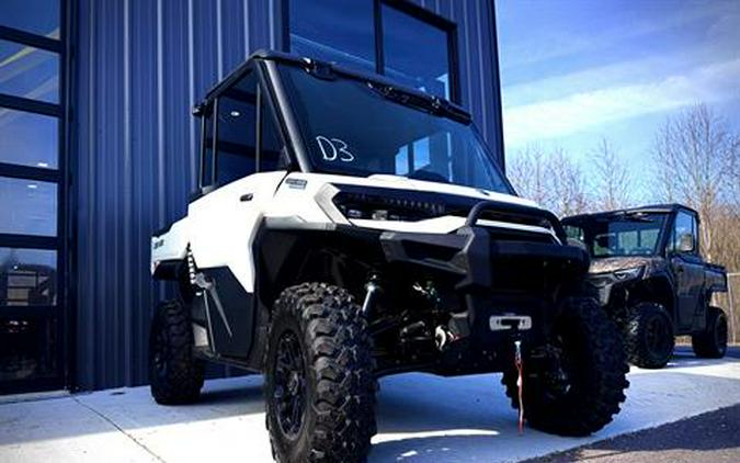 2026 Can-Am Defender Limited HD11