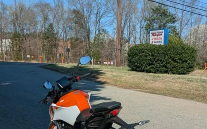 2024 KTM Duke 250