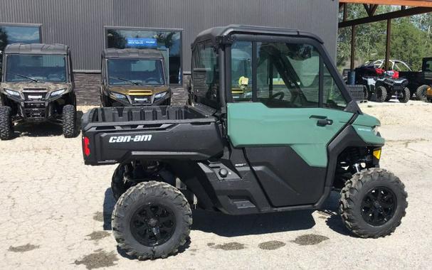 2026 Can-Am® Defender DPS CAB HD10