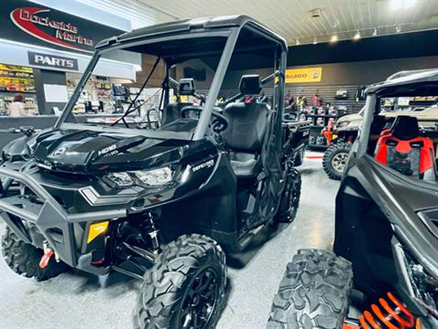 2023 Can-Am Defender XT HD10