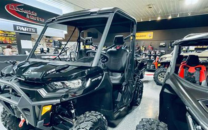 2023 Can-Am Defender XT HD10