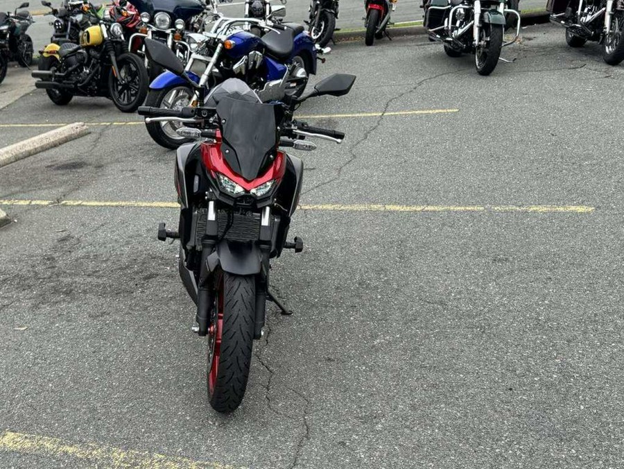 2025 Kawasaki Z500 SE ABS