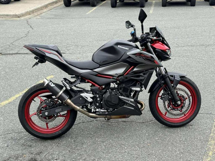 2025 Kawasaki Z500 SE ABS