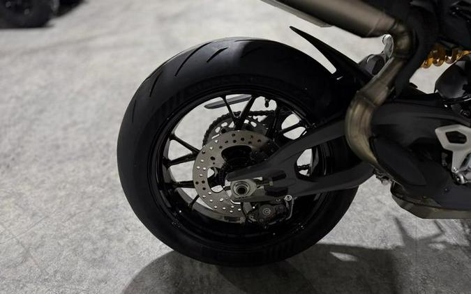 2026 Ducati Streetfighter V2 S