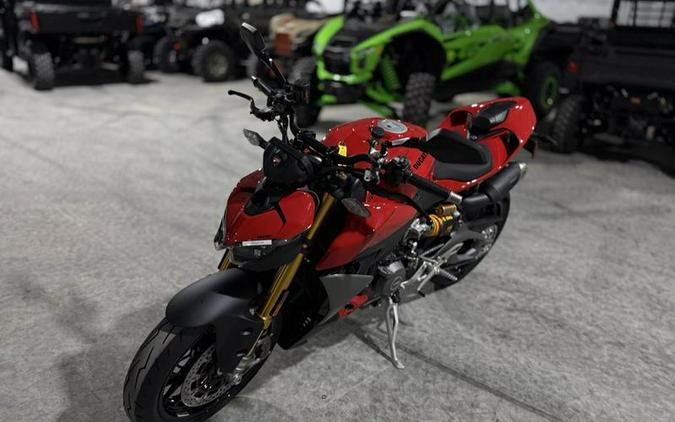 2026 Ducati Streetfighter V2 S