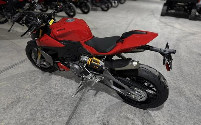 2026 Ducati Streetfighter V2 S