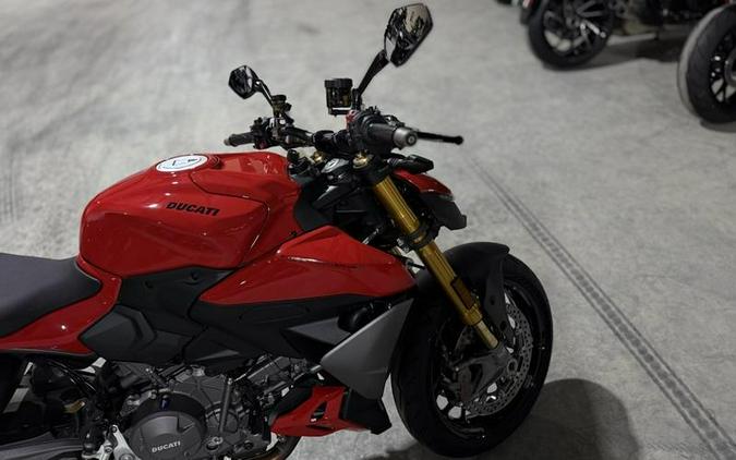 2026 Ducati Streetfighter V2 S