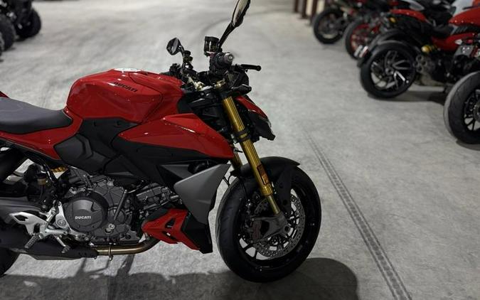 2026 Ducati Streetfighter V2 S