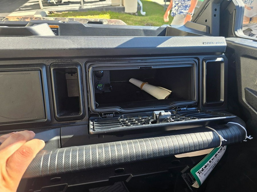 2026 Can-Am Defender MAX X Mr HD11 With Half-Doors Dark Wildla