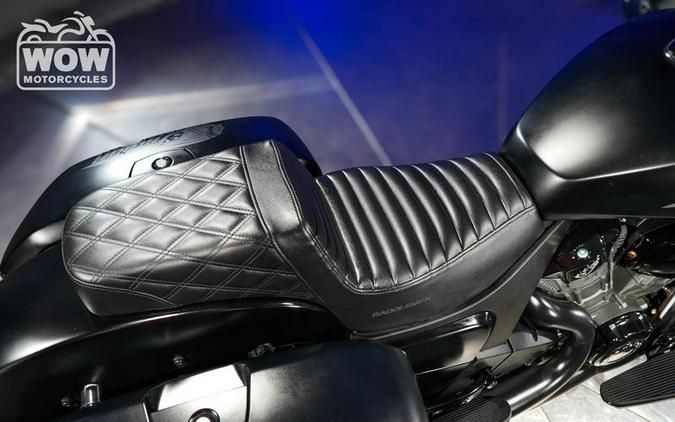 2021 Indian Motorcycle® CHALLENGER DARK HORSE