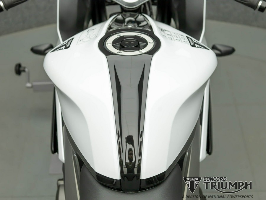 2025 TRIUMPH DAYTONA 660