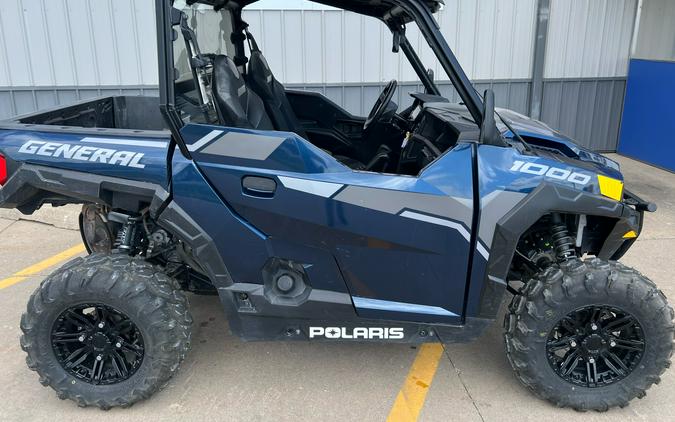 2022 Polaris General 1000 Deluxe